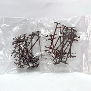 Vintage Bachmann Train HO 1/87 Scale Figure Set Telephone Poles, 2 Packs, New